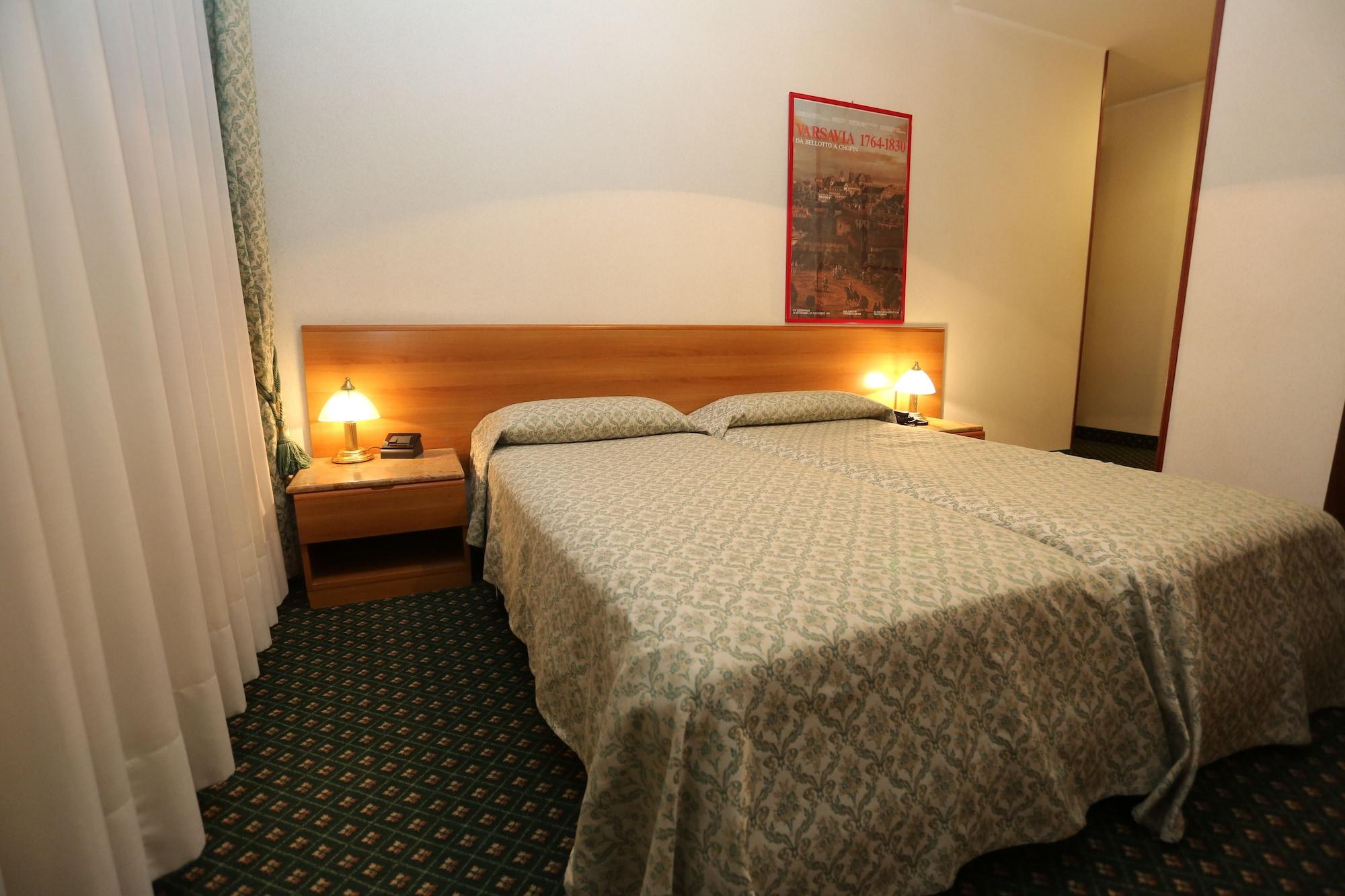 Hotel Commercio & Pellegrino Venice Exterior photo